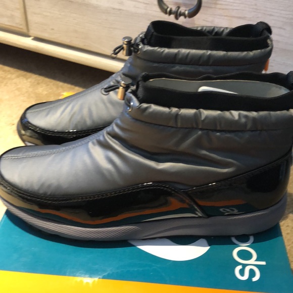 SPORTO WATERPROOF "TRACY" BOOT NWT size 10w - Picture 2 of 8